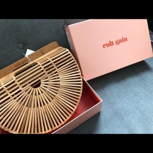 NEW with tags! Cult Gaia famous Ark bag in small natural. Price drop!!!!!